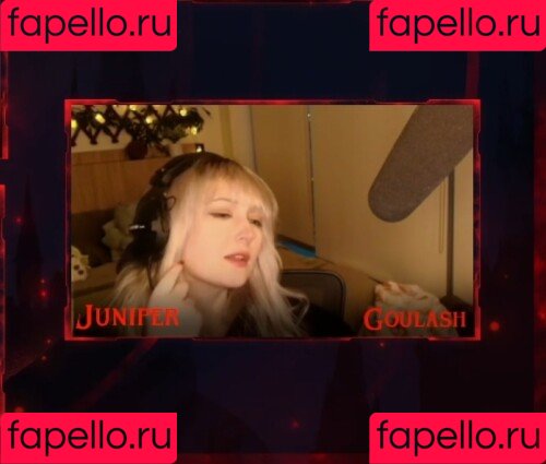 Juniper Actias Onlyfans Photo Gallery 