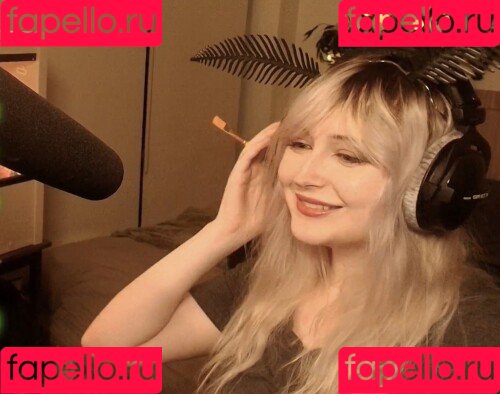 Juniper Actias Onlyfans Photo Gallery 