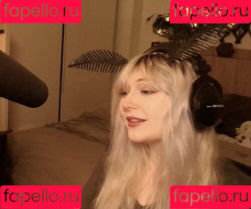 Juniper Actias Onlyfans Photo Gallery 