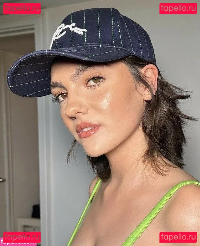 Emily Carey Onlyfans Photo Gallery 