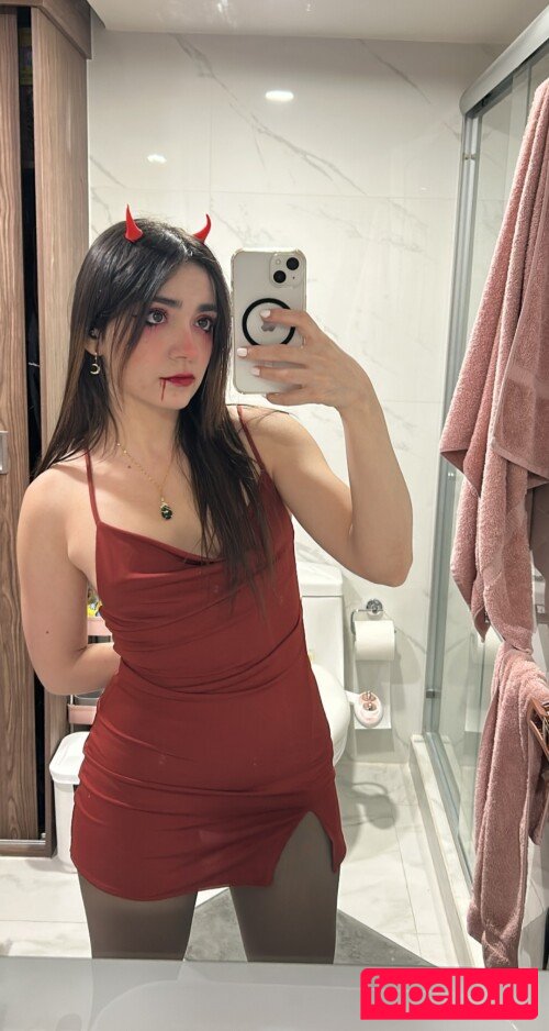 Maryblog Nude Onlyfans Photo 12