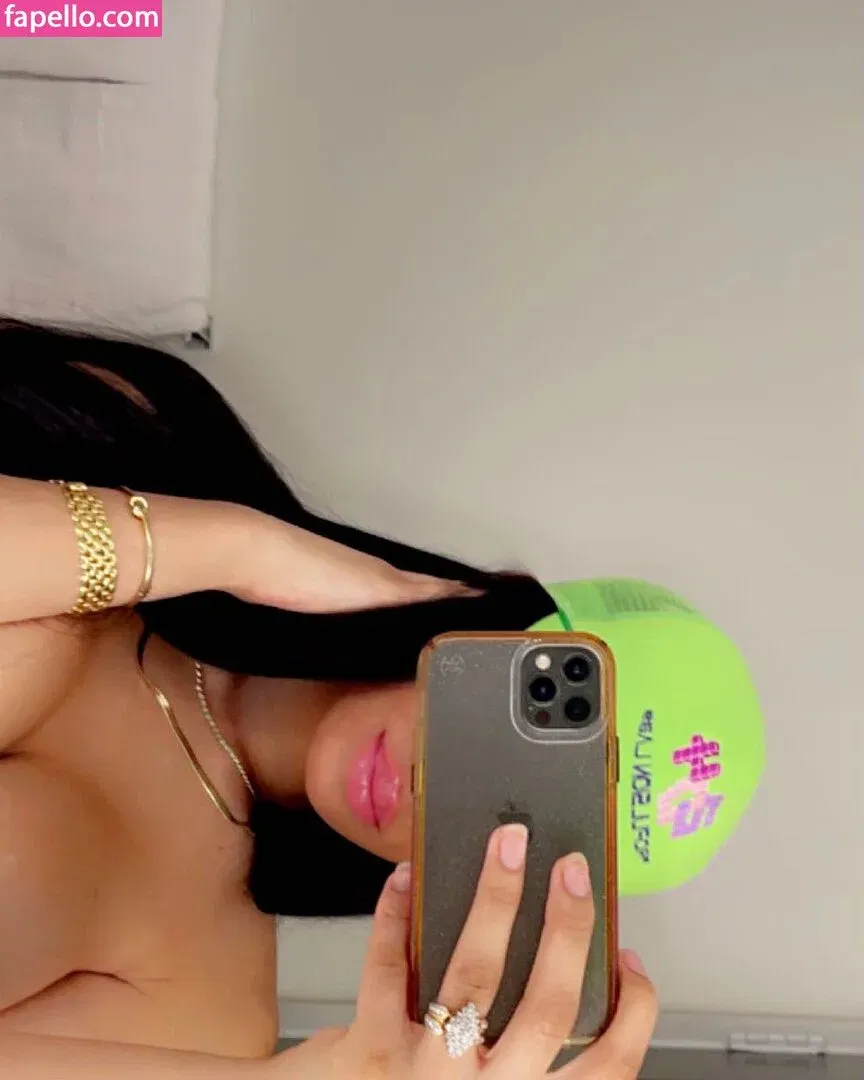 PrincessY Onlyfans Photo Gallery 