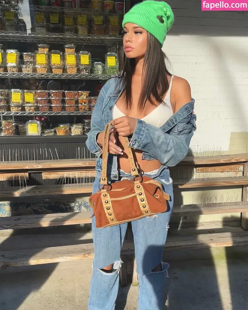 PrincessY Onlyfans Photo Gallery 