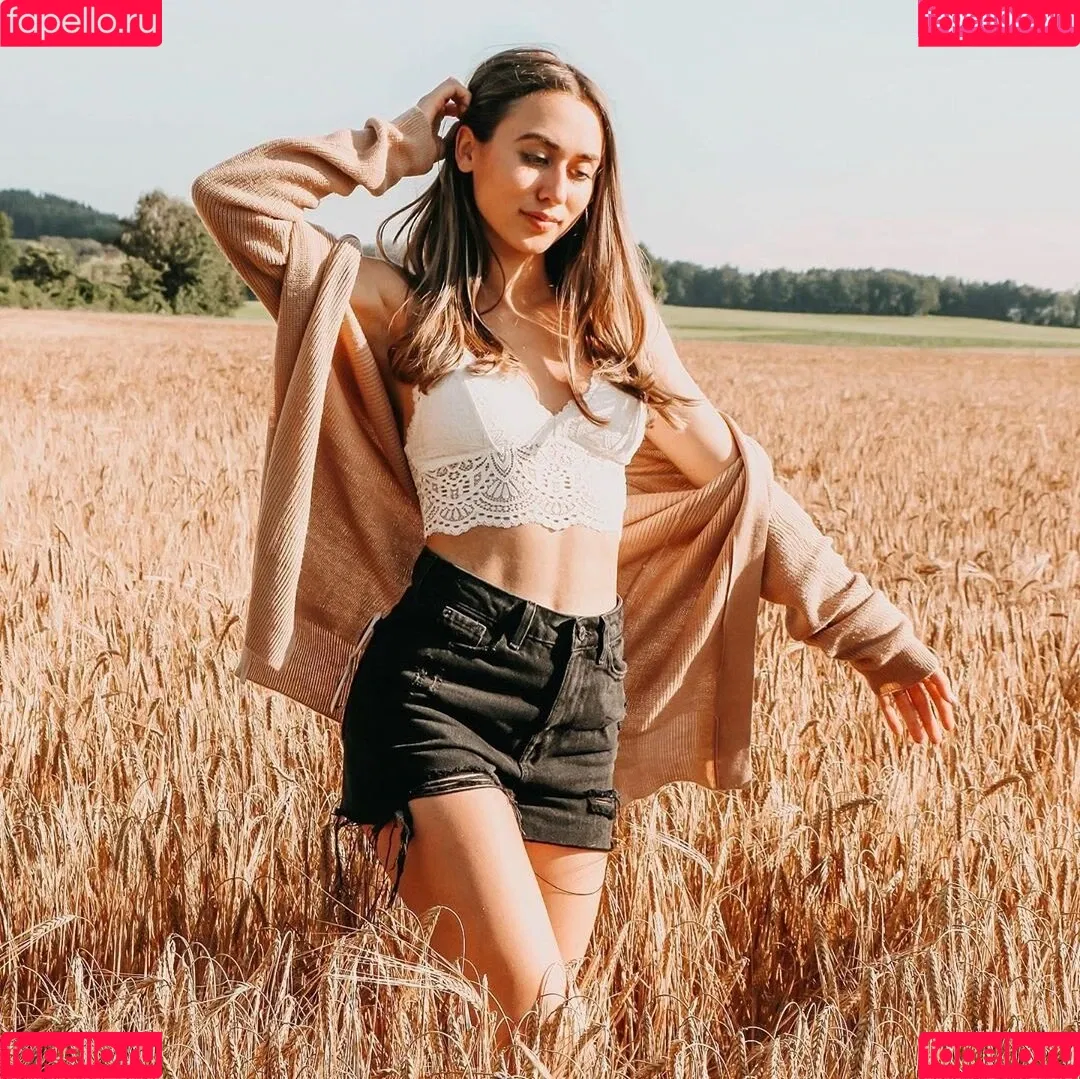 Paulina Wallner Onlyfans Photo Gallery 