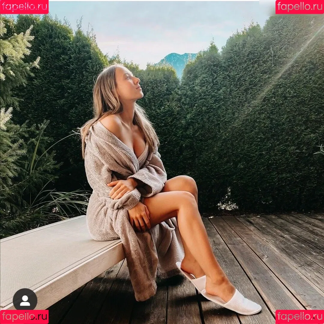 Paulina Wallner Onlyfans Photo Gallery 