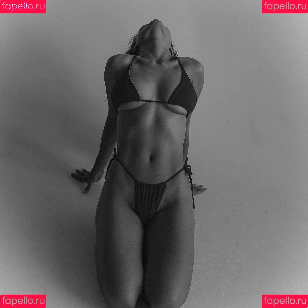 Olga Obumova Onlyfans Photo Gallery 