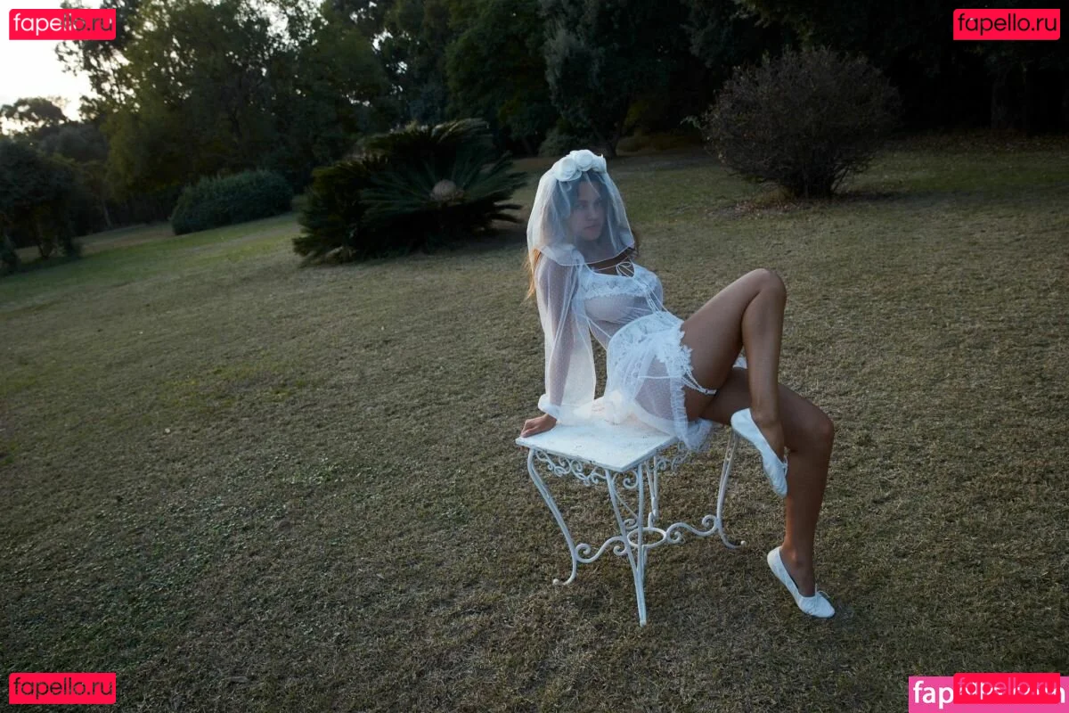 Olga Obumova Onlyfans Photo Gallery 