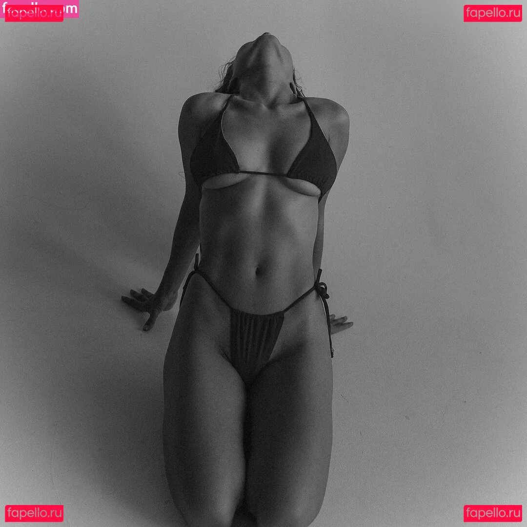 Olga Obumova Onlyfans Photo Gallery 