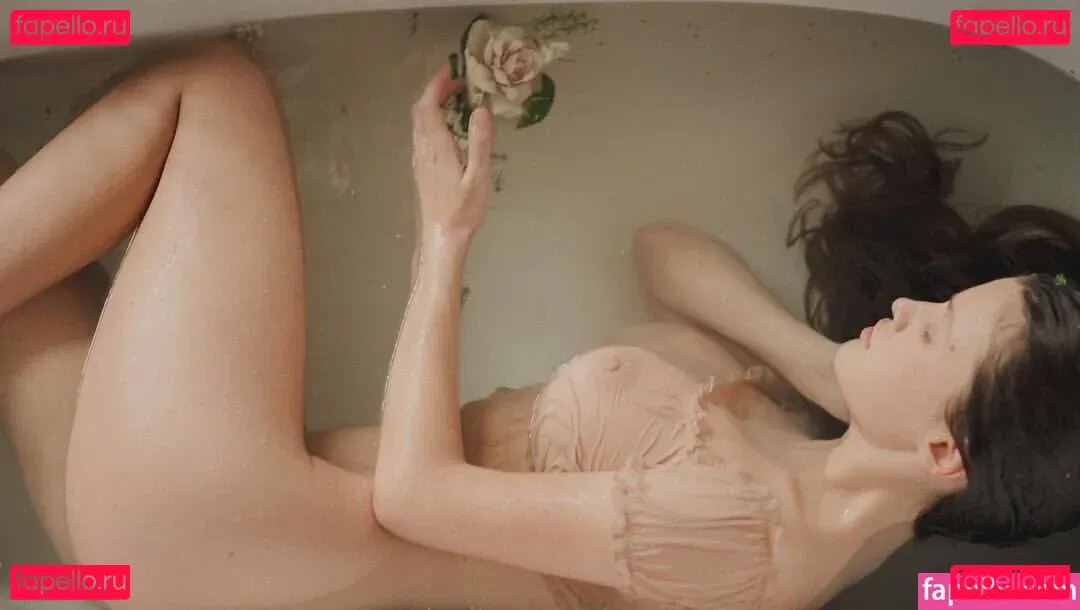 Olga Obumova Onlyfans Photo Gallery 