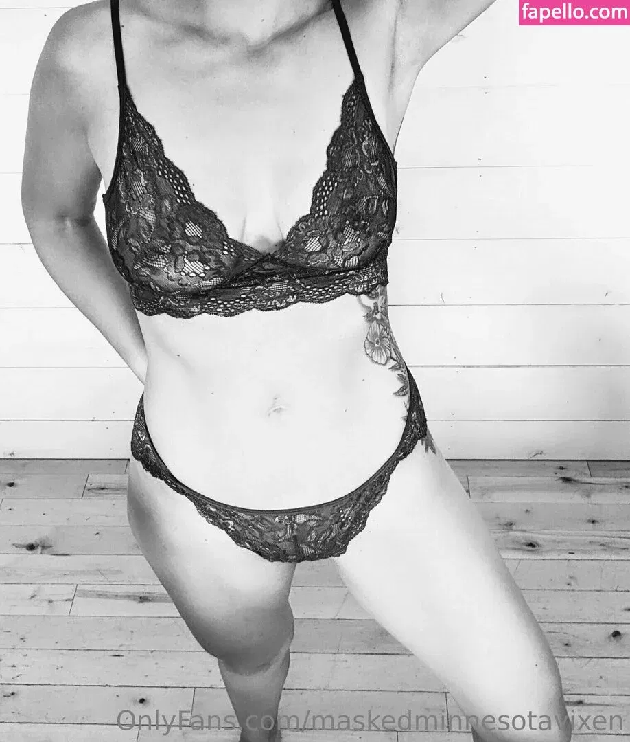 maskedminnesotavixen Onlyfans Photo Gallery 