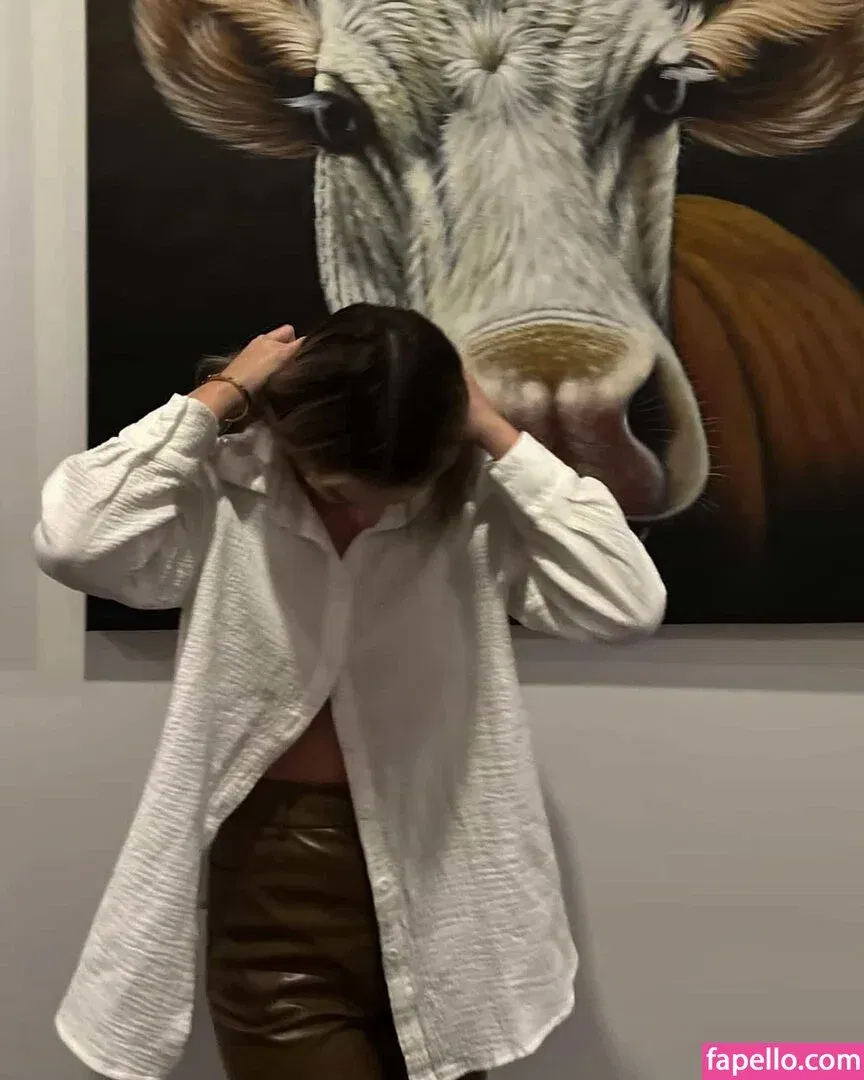 karisbechard Onlyfans Photo Gallery 