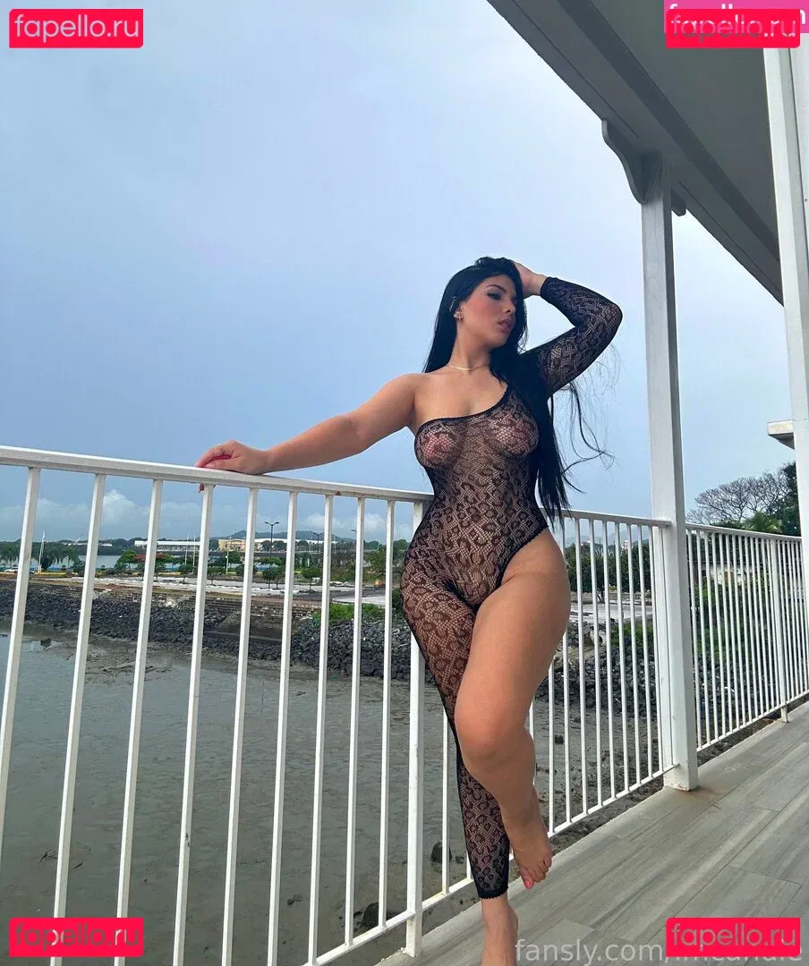 imcandle Onlyfans Photo Gallery 