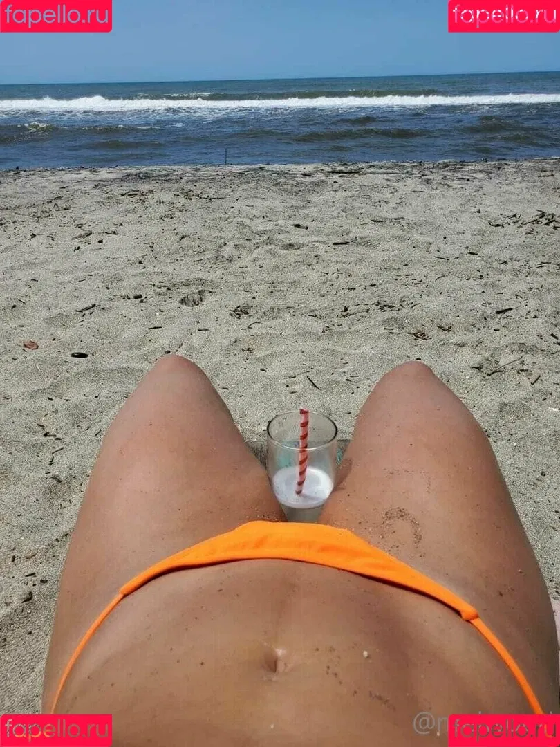 Mel Wood Onlyfans Photo Gallery 