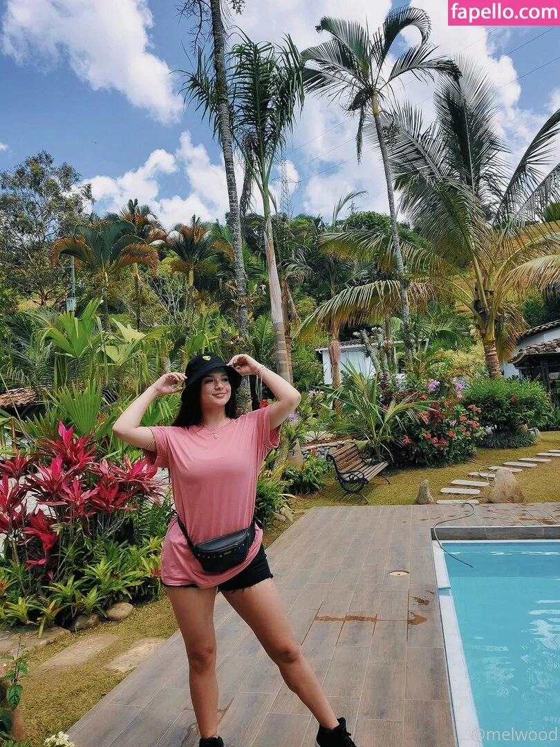 Mel Wood Onlyfans Photo Gallery 