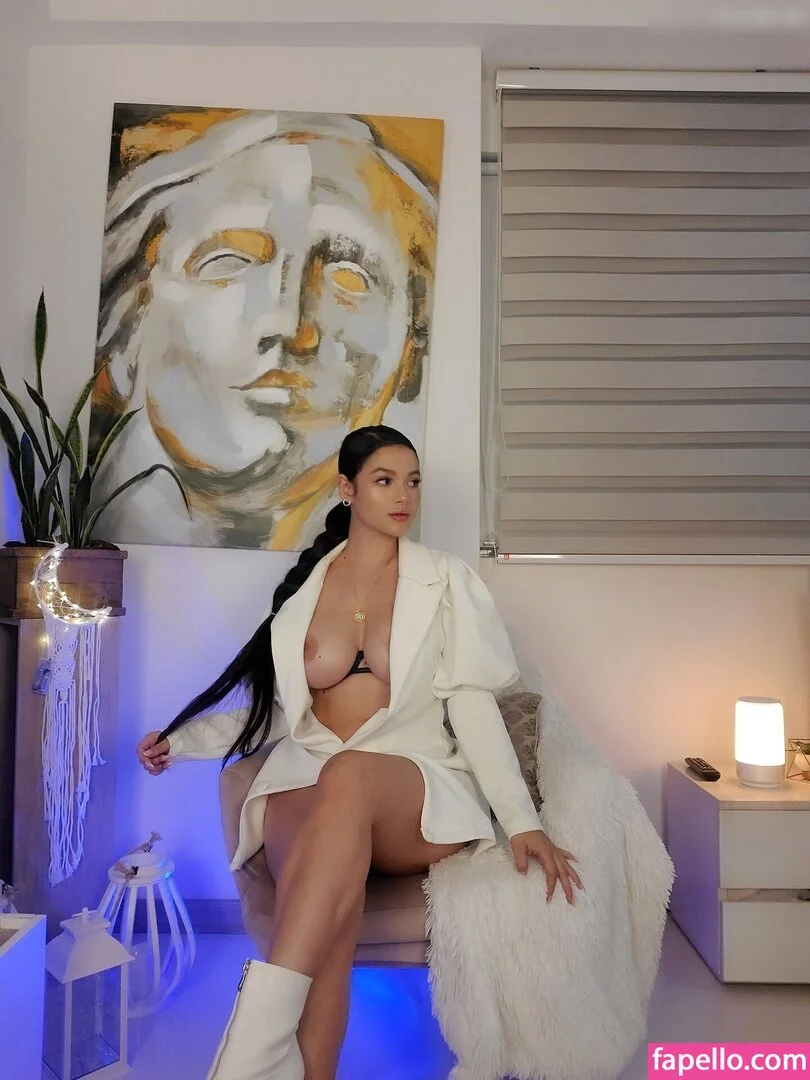 Mel Wood Onlyfans Photo Gallery 