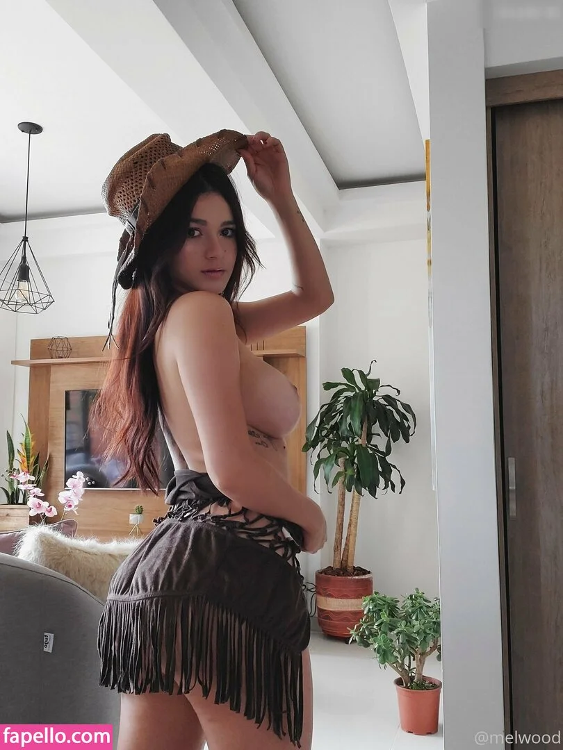 Mel Wood Onlyfans Photo Gallery 