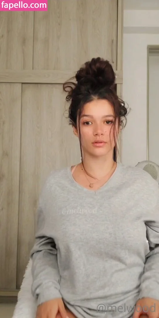 Mel Wood Onlyfans Photo Gallery 