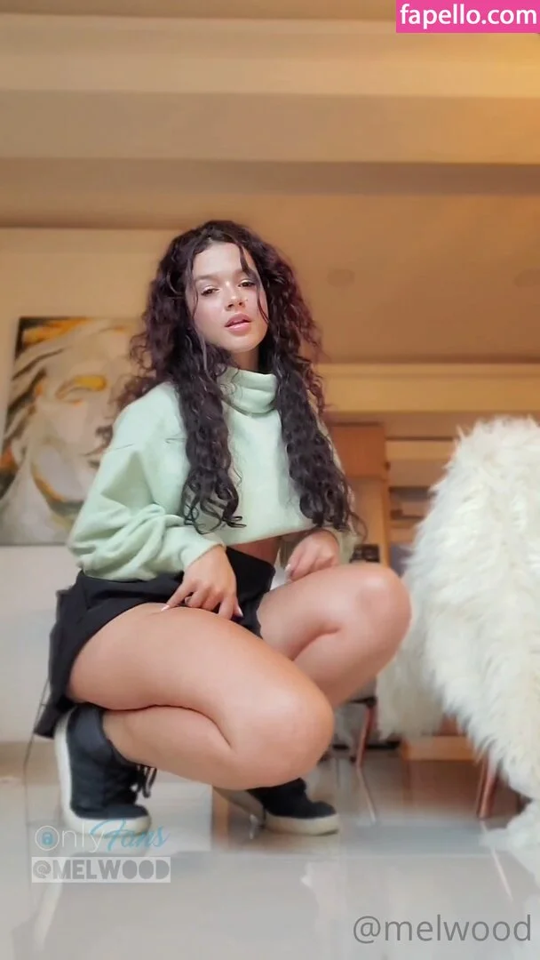 Mel Wood Onlyfans Photo Gallery 