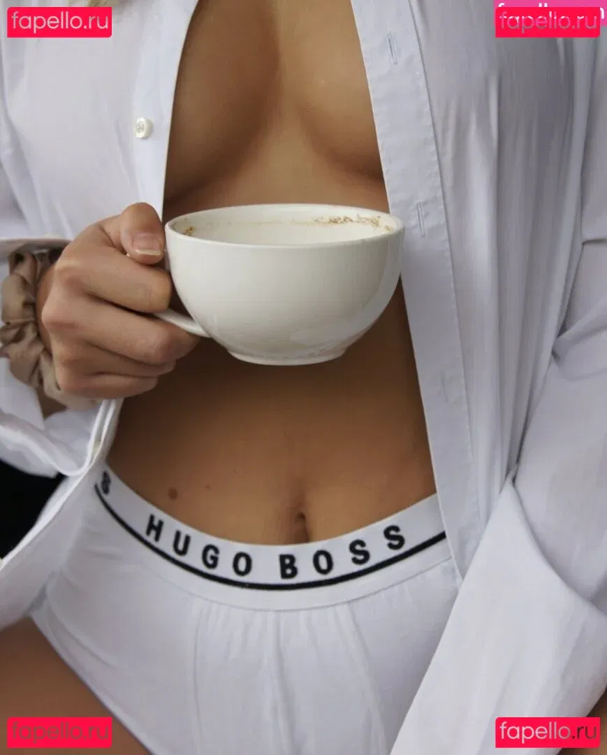 Emily von Strasser Onlyfans Photo Gallery 