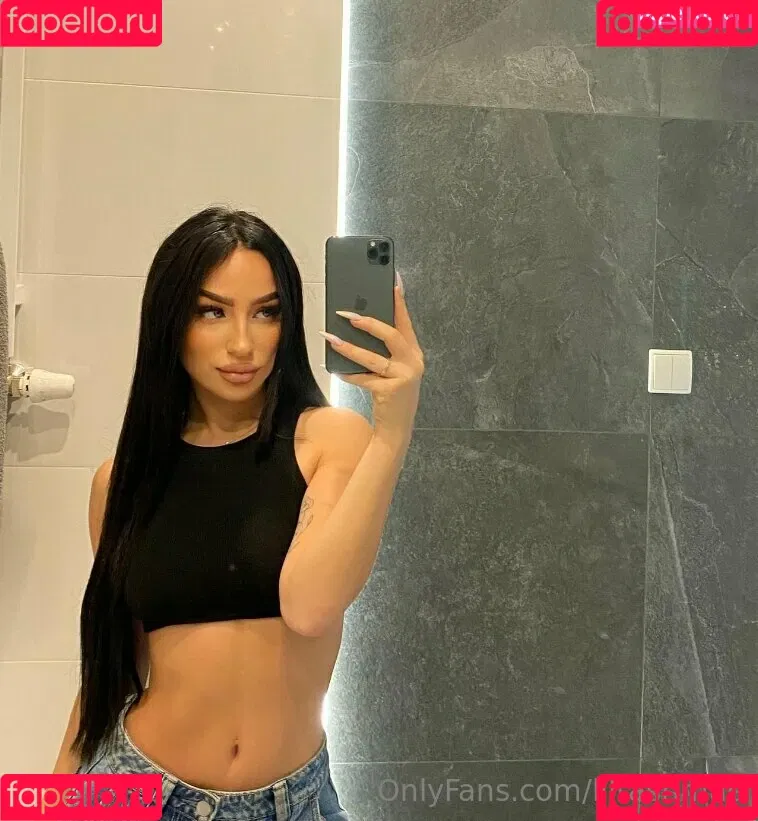 liltashmae Onlyfans Photo Gallery 