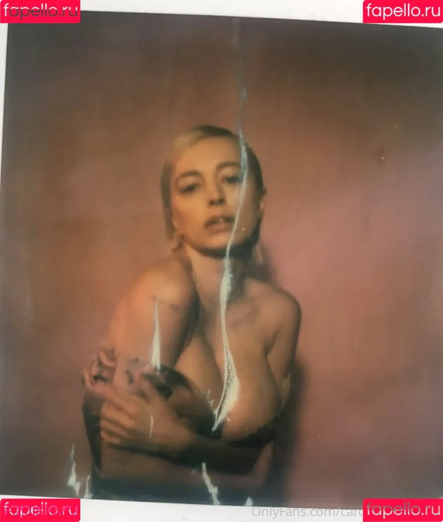 carolinevreeland Onlyfans Photo Gallery 
