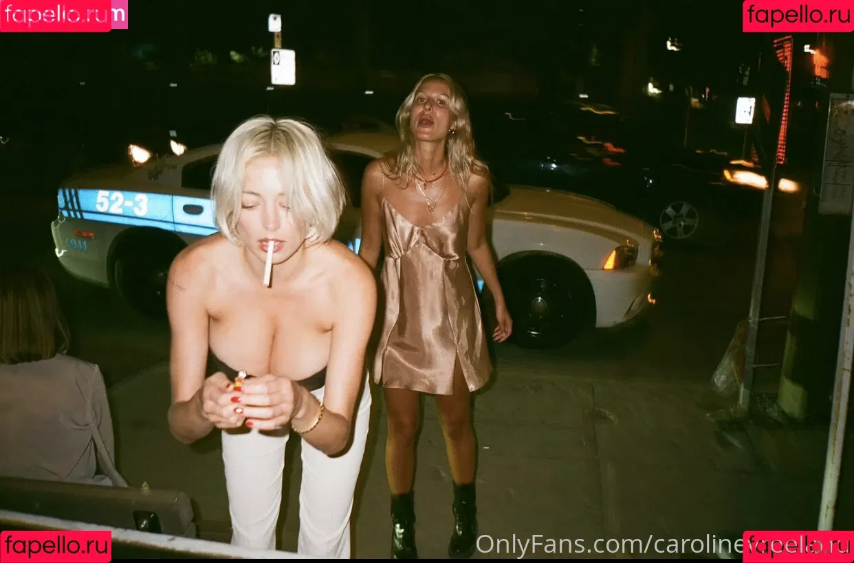 carolinevreeland Onlyfans Photo Gallery 