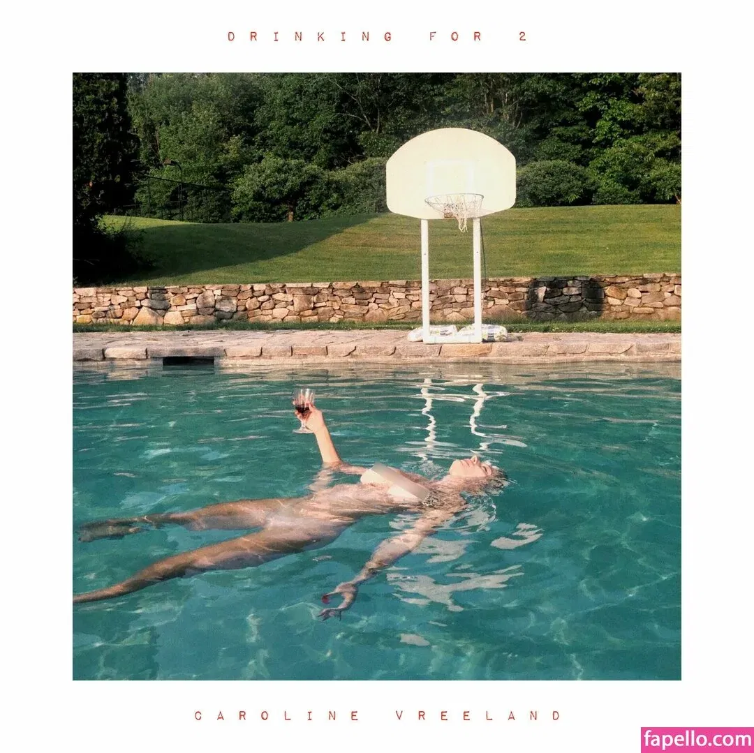 carolinevreeland Onlyfans Photo Gallery 