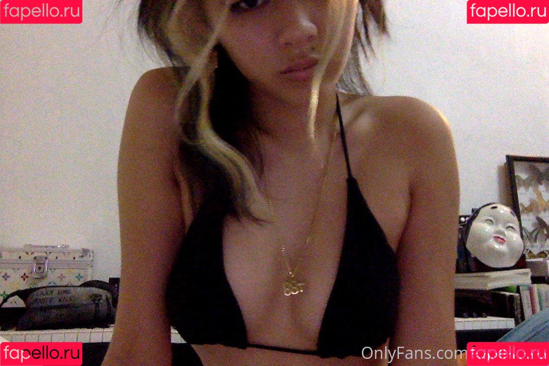 beforeiko Onlyfans Photo Gallery 