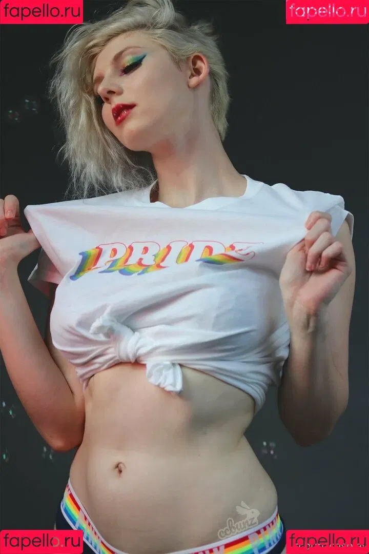 ccbunz Onlyfans Photo Gallery 