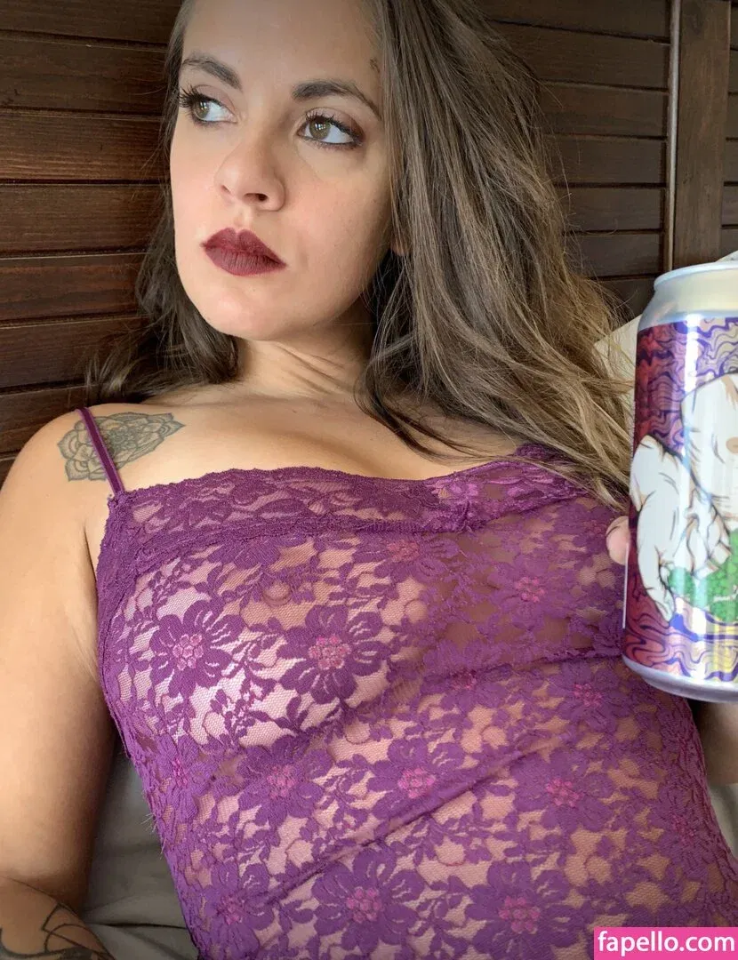 The Beerded Lady Onlyfans Photo Gallery 