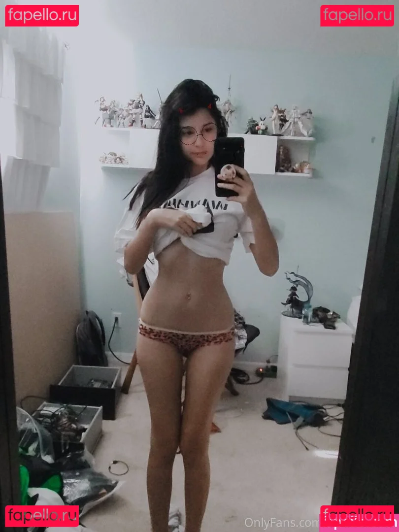 Jumayumi Onlyfans Photo Gallery 