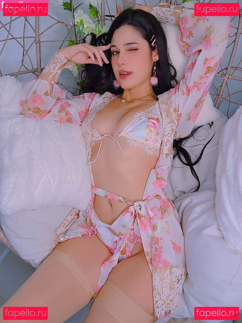 Jumayumi Onlyfans Photo Gallery 