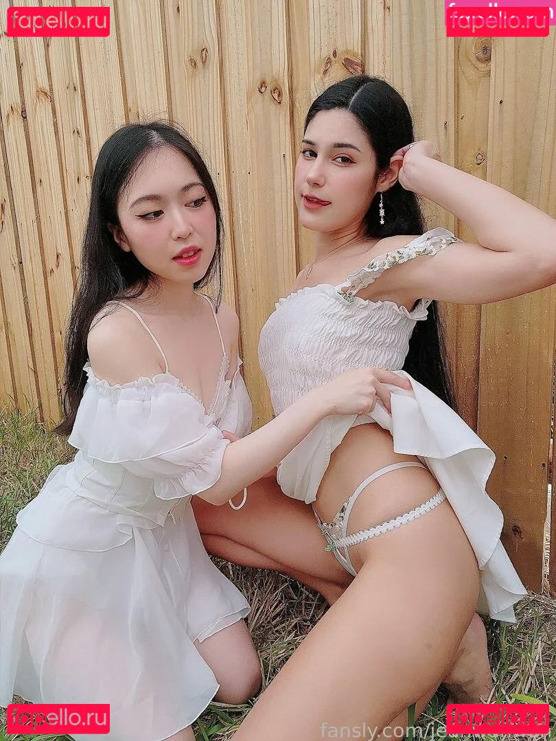 Jumayumi Onlyfans Photo Gallery 