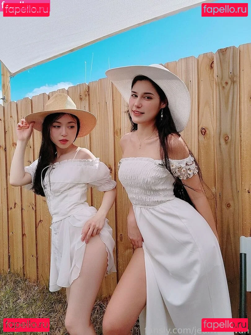 Jumayumi Onlyfans Photo Gallery 