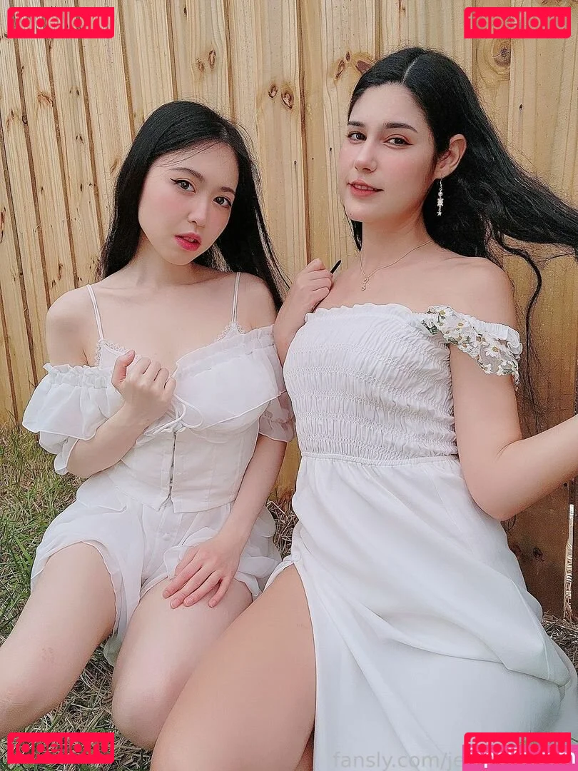 Jumayumi Onlyfans Photo Gallery 