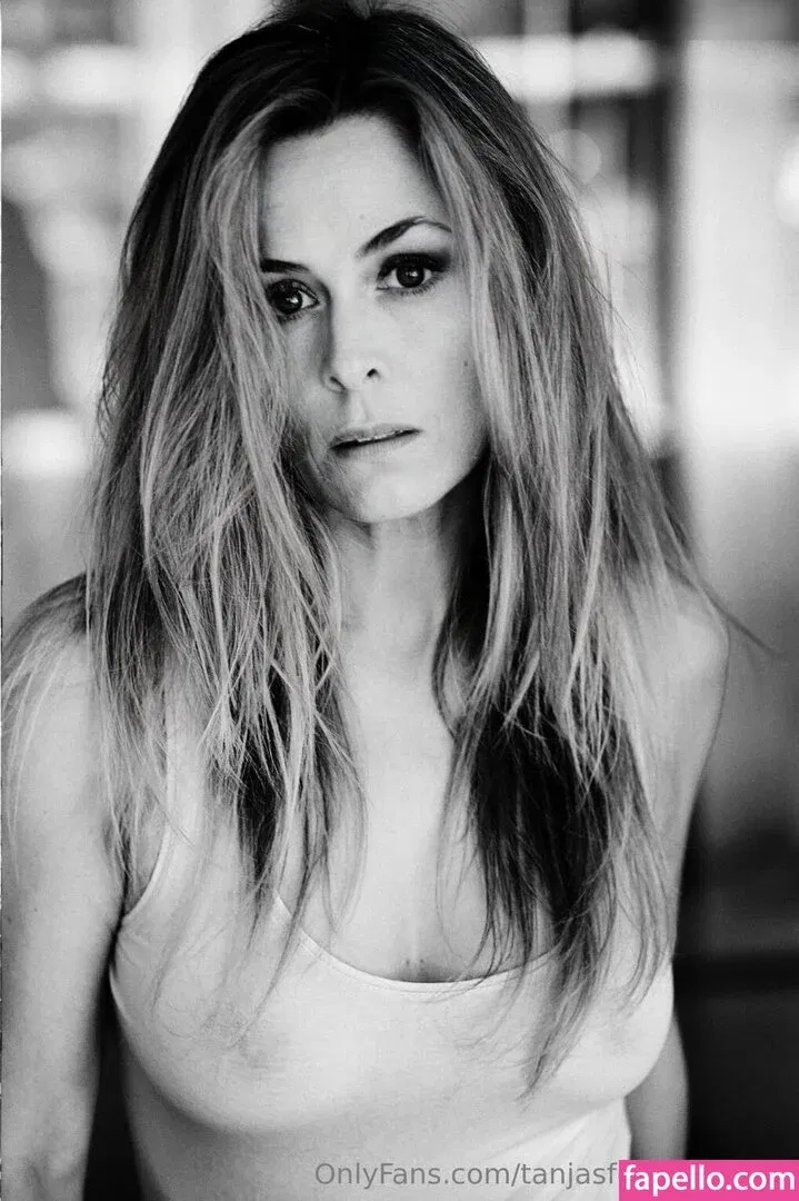 Yi Lin Onlyfans Photo Gallery 