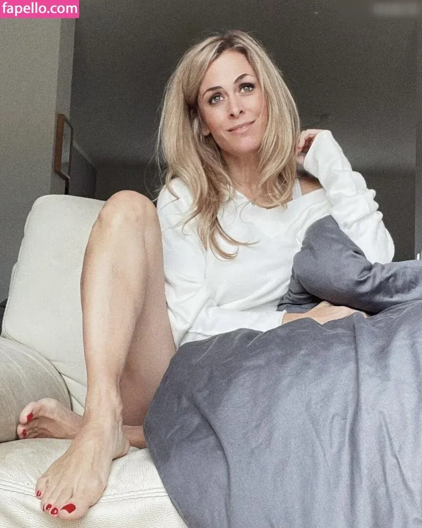 Yi Lin Onlyfans Photo Gallery 