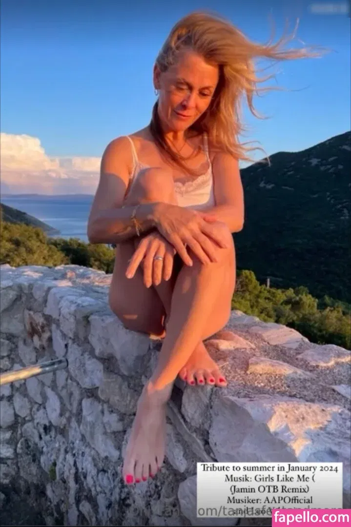 Yi Lin Onlyfans Photo Gallery 