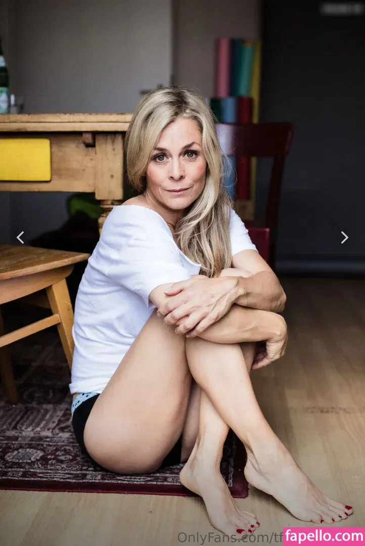 Yi Lin Onlyfans Photo Gallery 