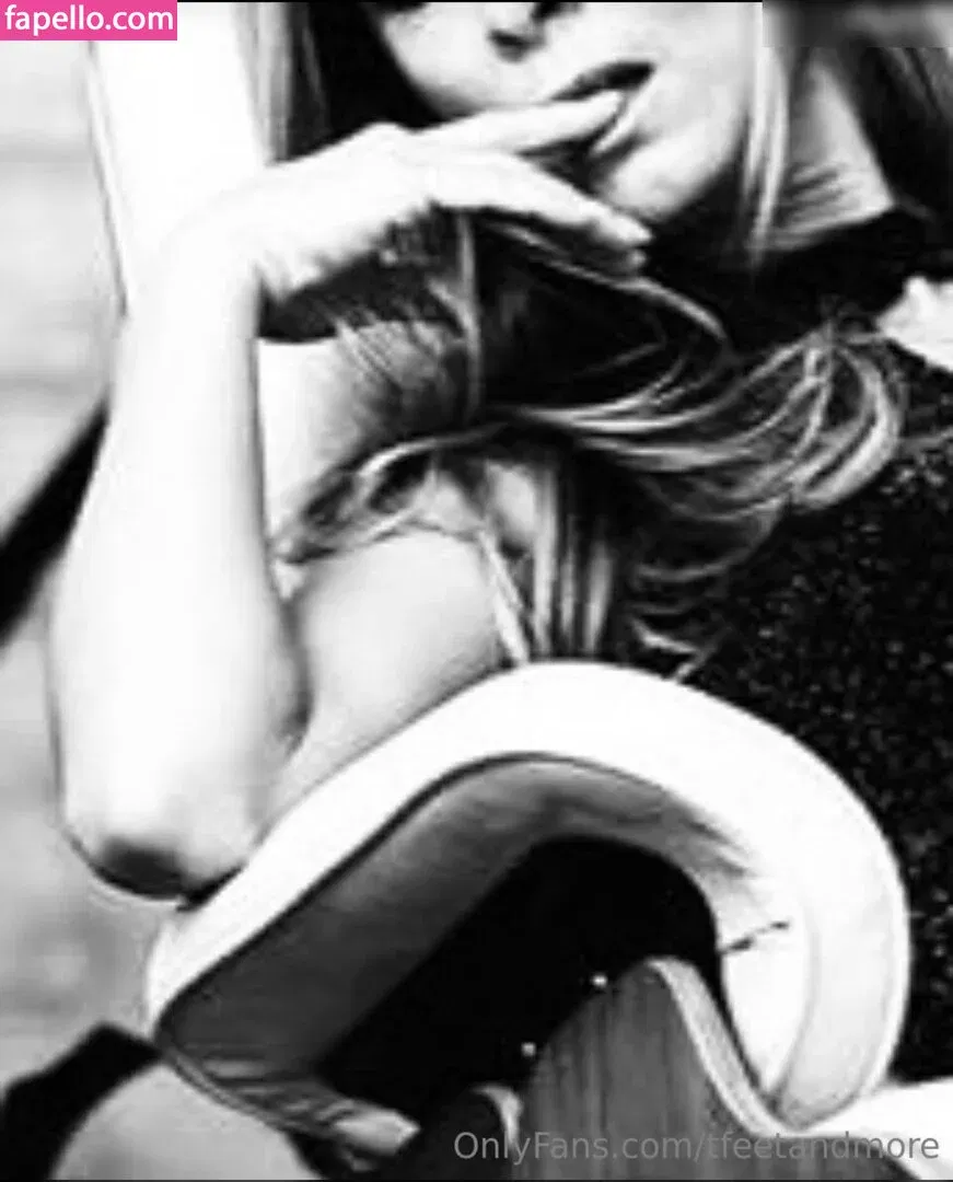 Yi Lin Onlyfans Photo Gallery 