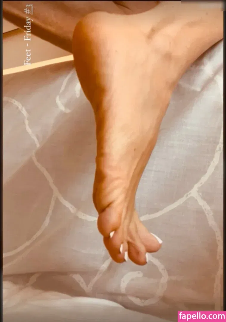 Yi Lin Onlyfans Photo Gallery 