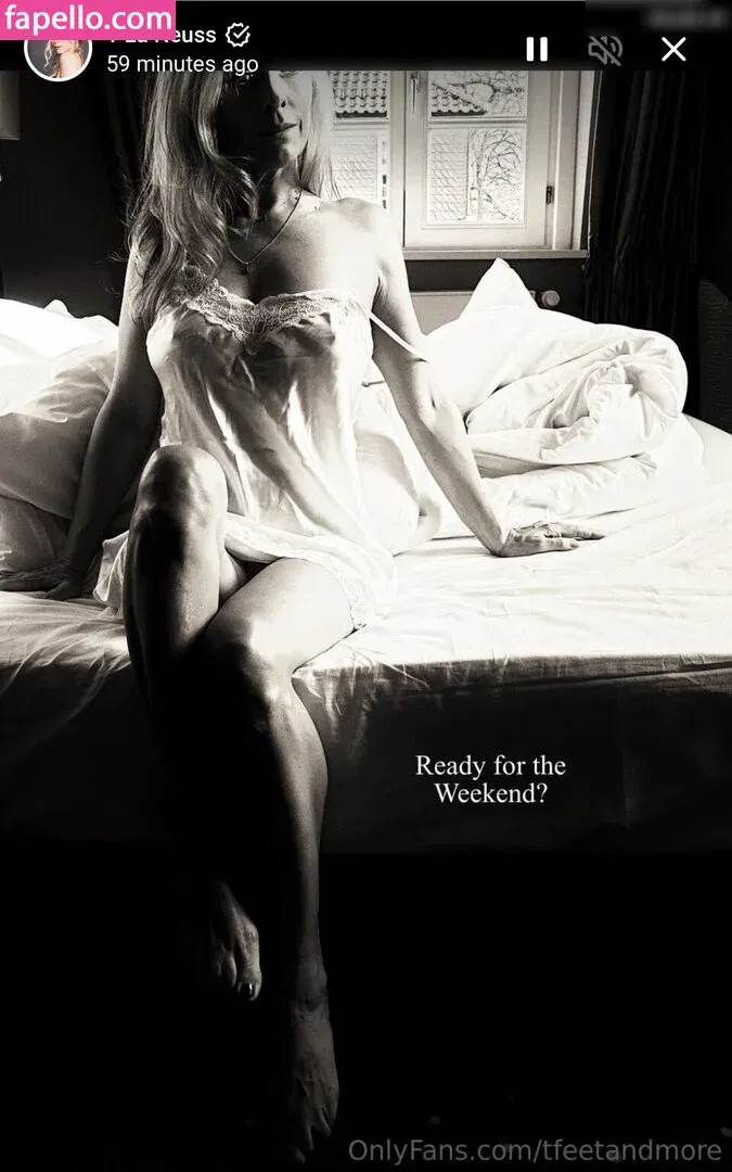 Yi Lin Onlyfans Photo Gallery 