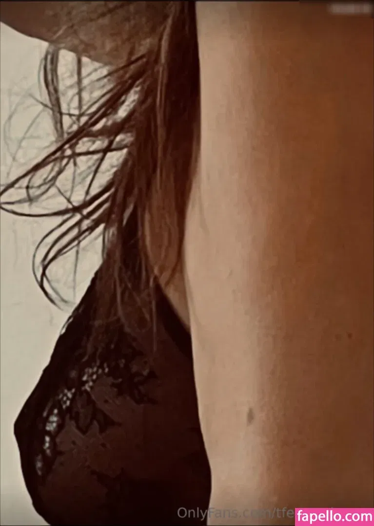 Yi Lin Onlyfans Photo Gallery 