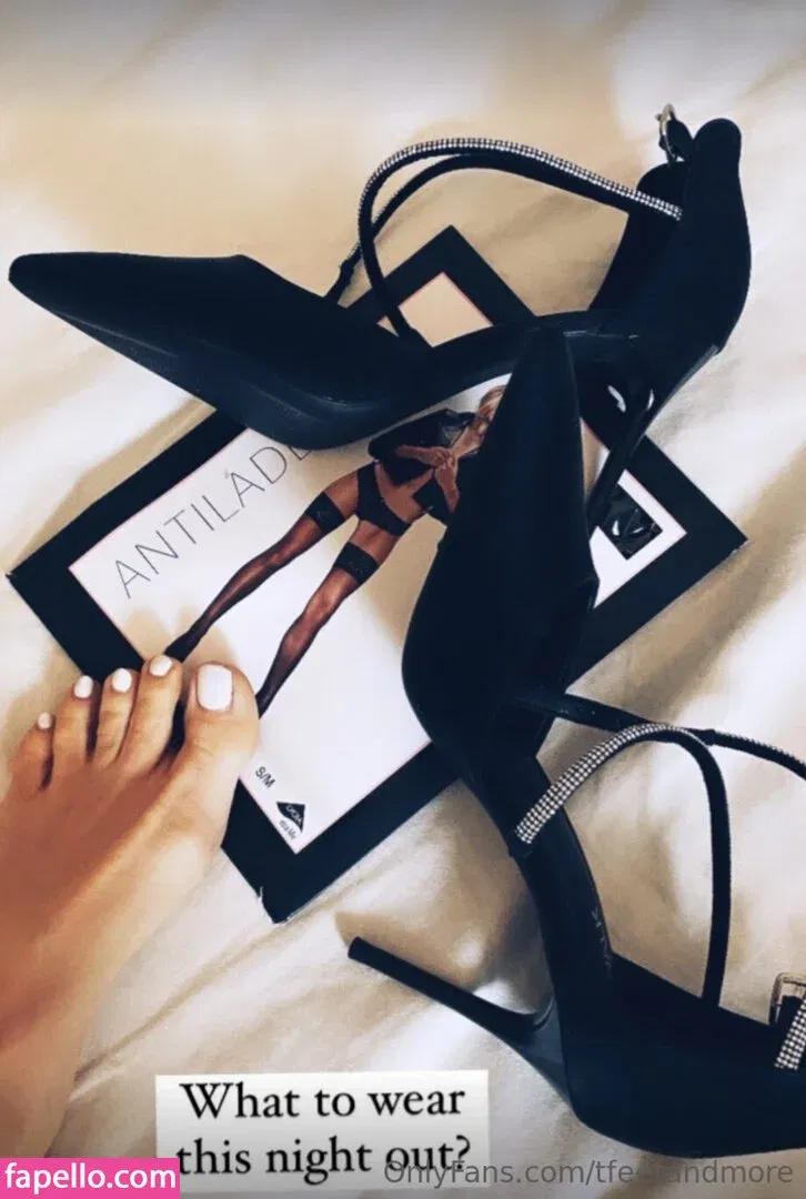 Yi Lin Onlyfans Photo Gallery 