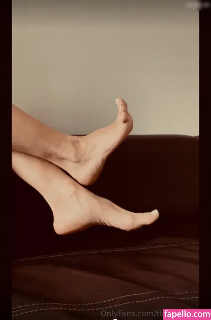 Yi Lin Onlyfans Photo Gallery 