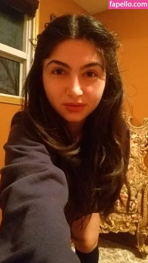 Bella Mona Onlyfans Photo Gallery 