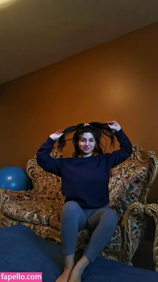 Bella Mona Onlyfans Photo Gallery 