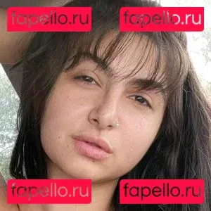 Bella Mona Onlyfans Photo Gallery 