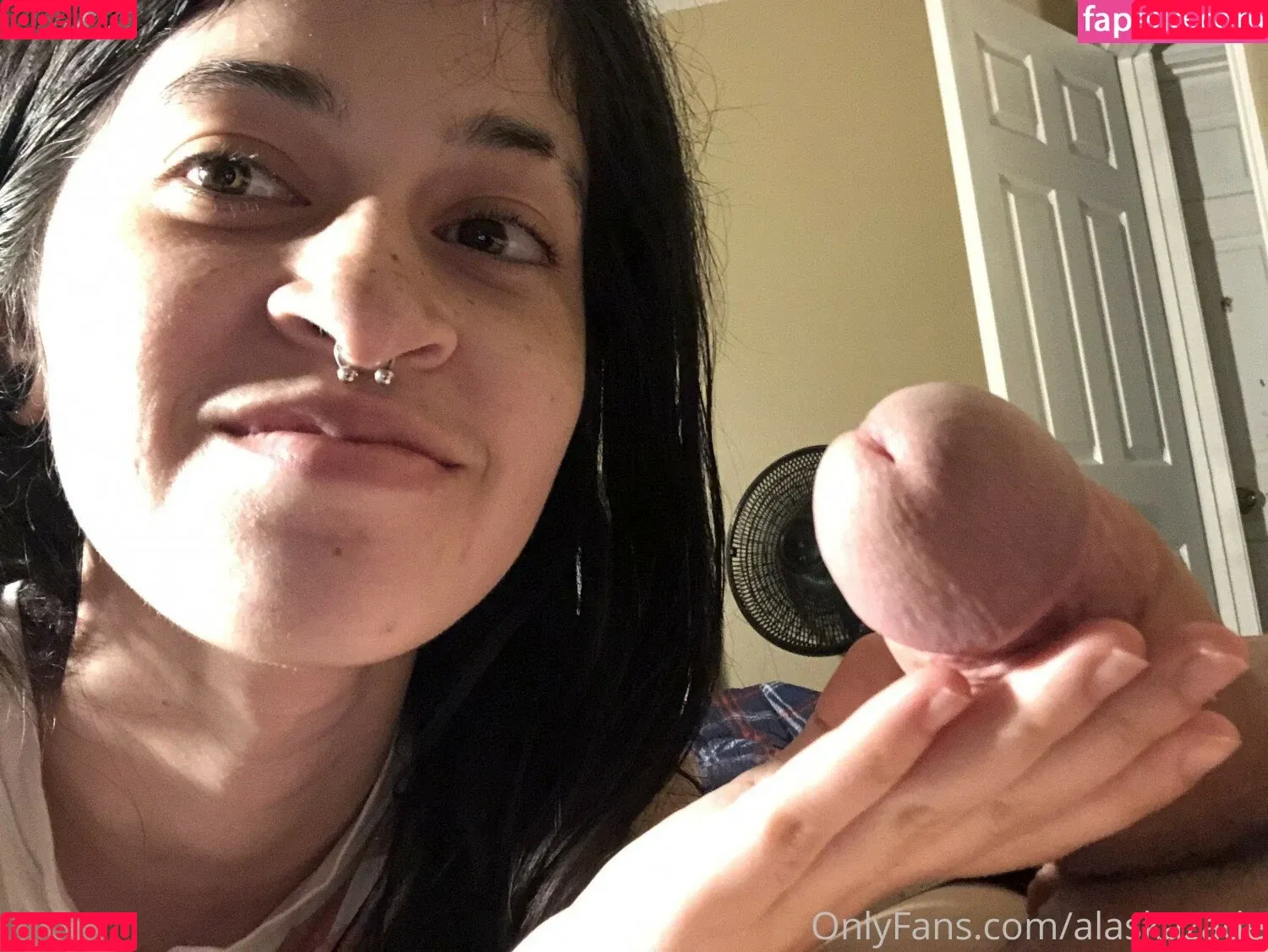 Alaska Zade Onlyfans Photo Gallery 