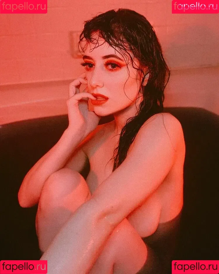 Lauren Van Lom Onlyfans Photo Gallery 